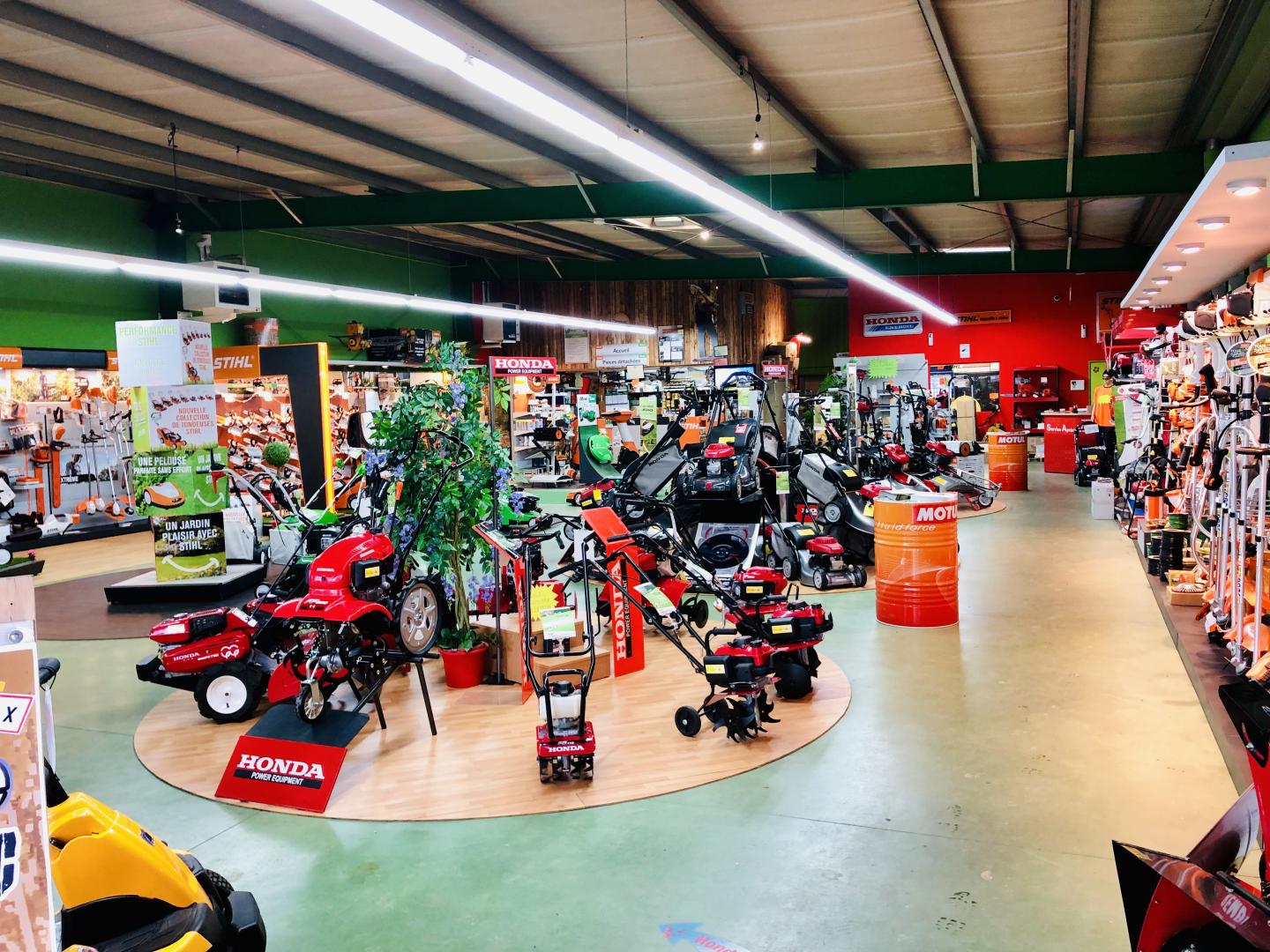 La marque Stihl à Montpellier chez Via Motoculture